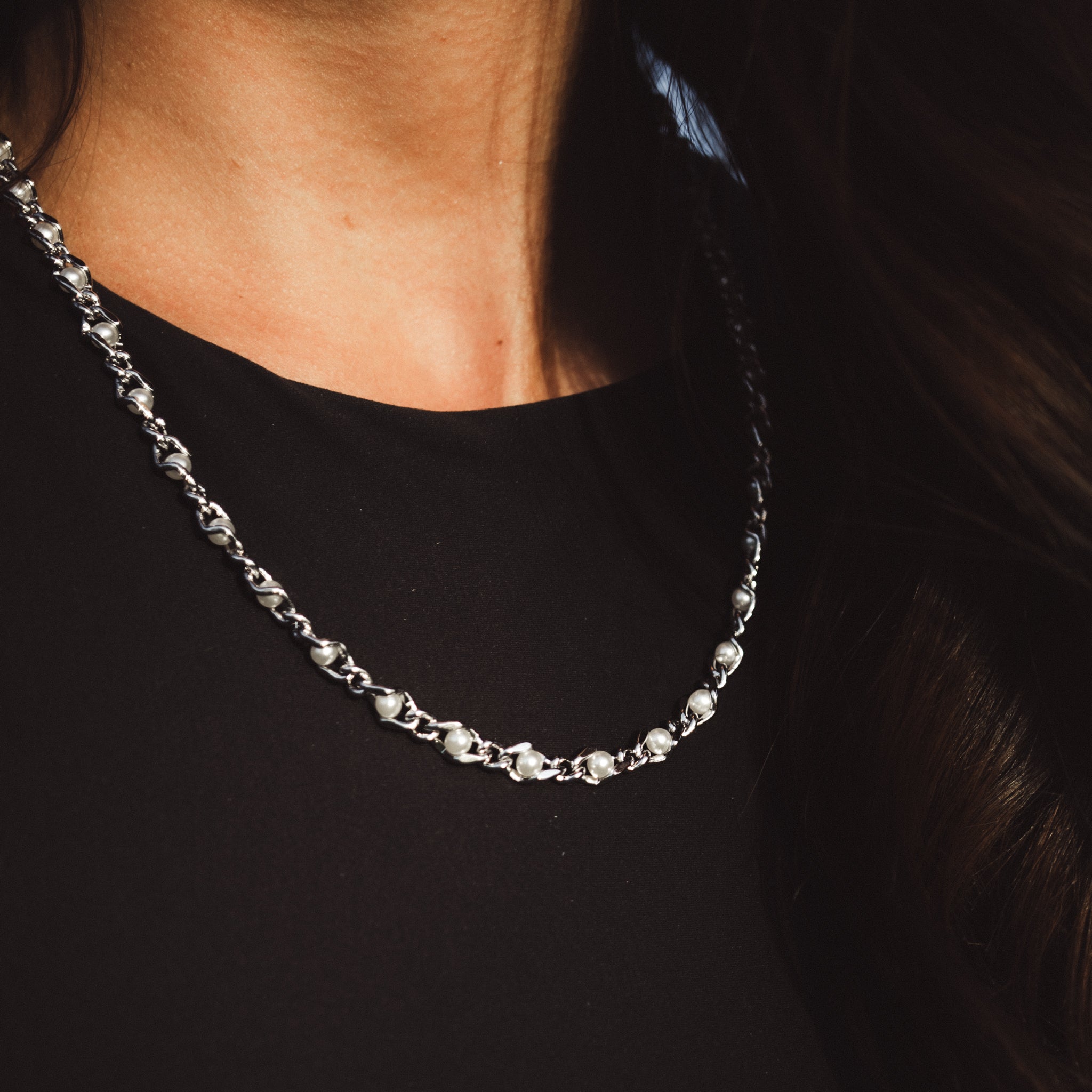 THE PEARL (Necklace)