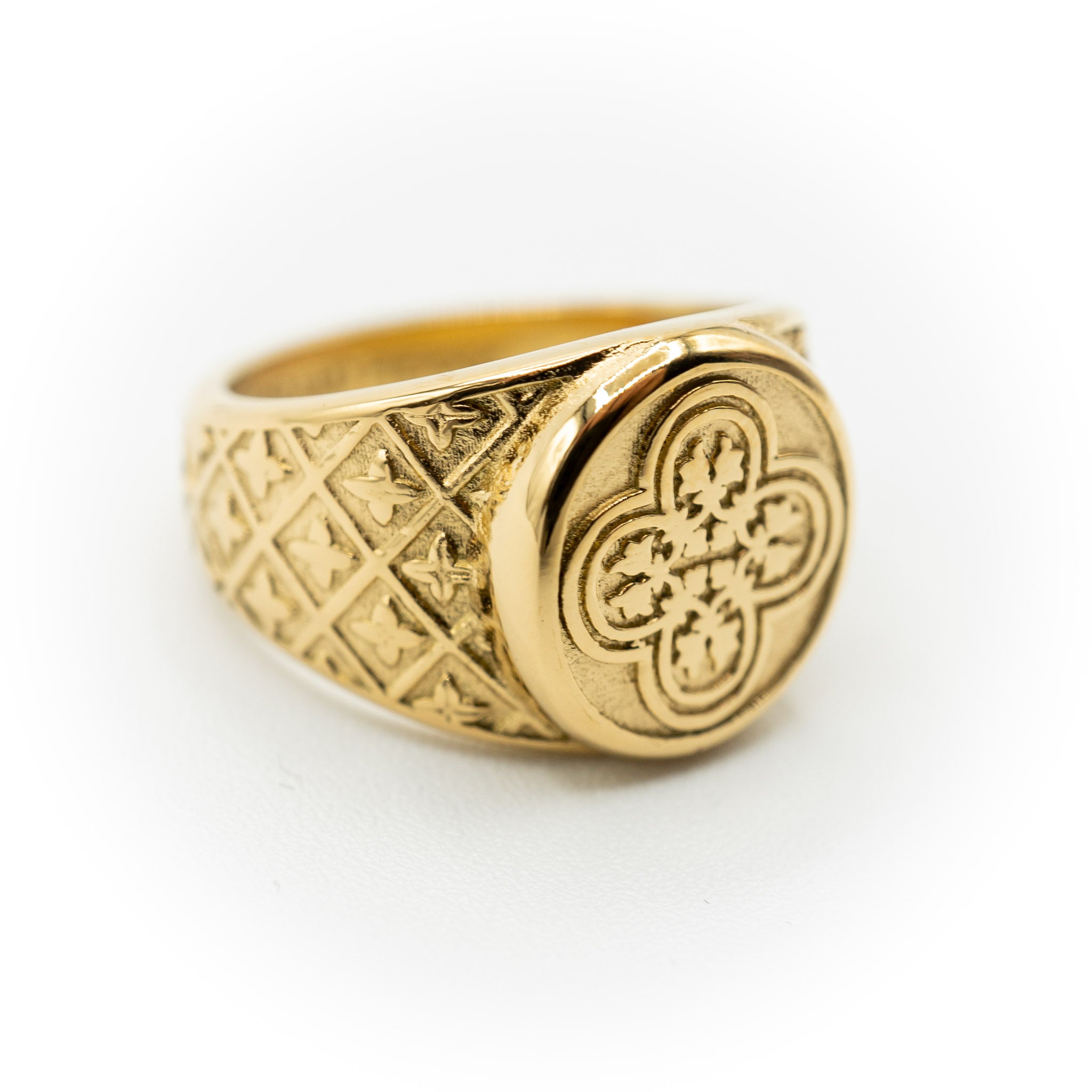 Unseen Beauty Ring GLD